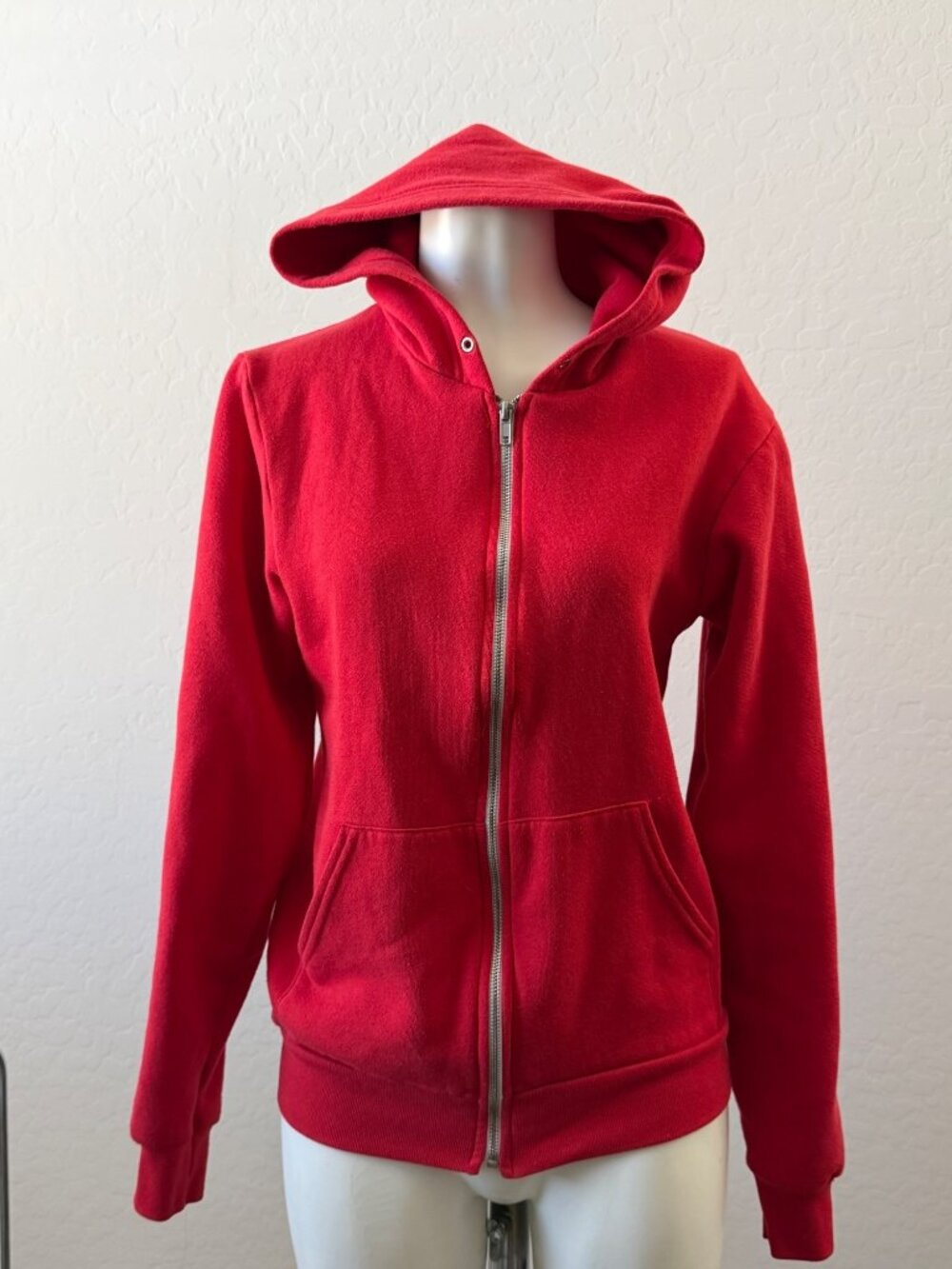 VTG American Apparel Red Full-Zip Hoodie With Drawstring Hood Made In USA sz M